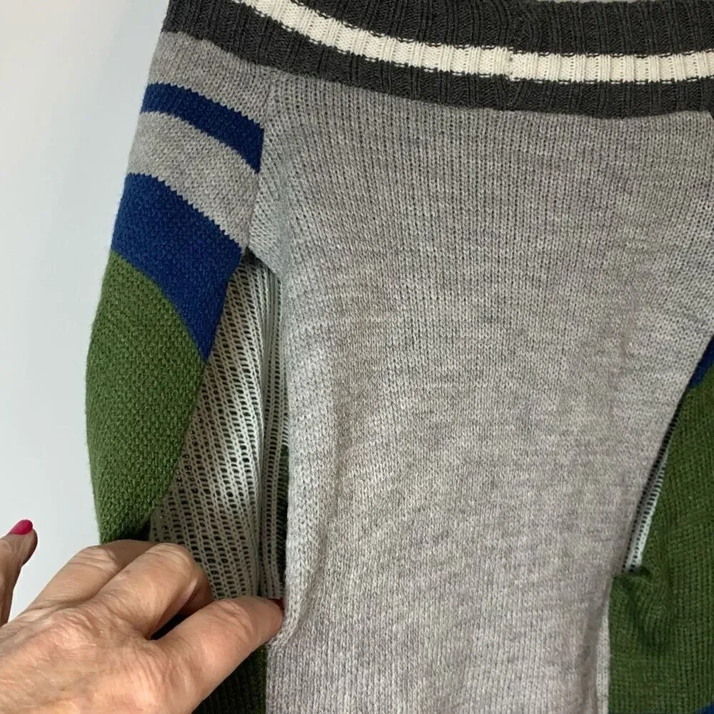 Vibrant life large dog sweater “Boss Man”